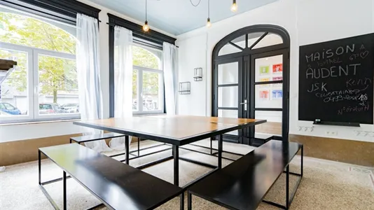 Rooms in Charleroi - photo 5