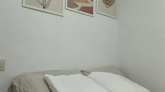 Rooms in Jaén - photo 2