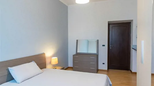 Rooms in Roma Municipio II – Parioli/Nomentano - photo 3