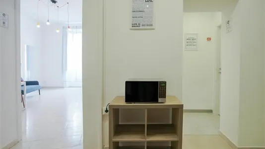 Rooms in Napoli Municipalità 2 - photo 9