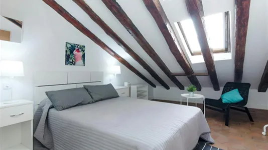 Rooms in Madrid Retiro - photo 1