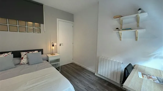 Rooms in Madrid Carabanchel - photo 2