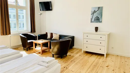 Apartments in Berlin Pankow - photo 2