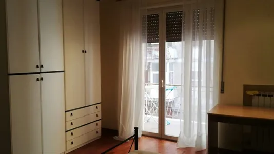Rooms in Napoli Municipalità 5 - photo 8