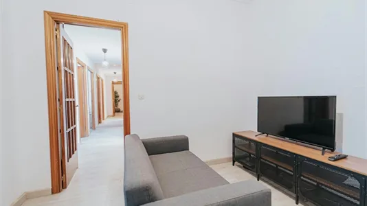 Rooms in Madrid Arganzuela - photo 8