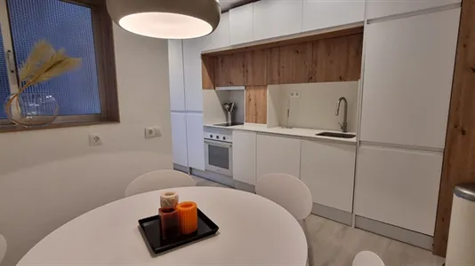 Rooms in Málaga - photo 10