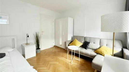 Rooms in Vienna Alsergrund - photo 3