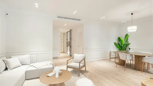 Apartments in Barcelona Eixample - photo 5