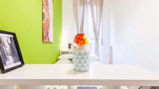 Rooms in Milano Zona 5 - Vigentino, Chiaravalle, Gratosoglio - photo 2