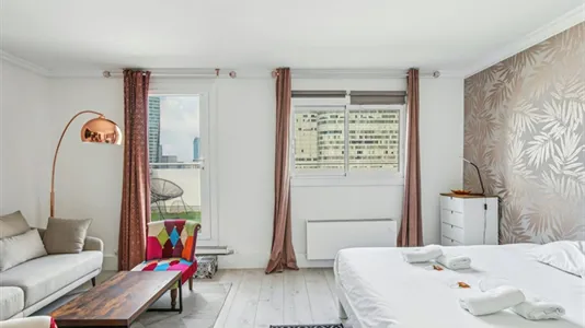 Apartments in Nanterre - photo 5