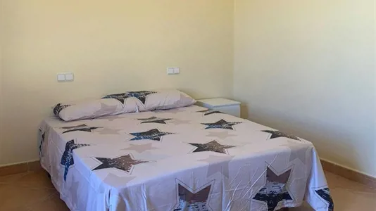 Rooms in Manacor - photo 1