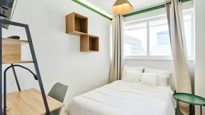 Room for rent in Nanterre, Île-de-France