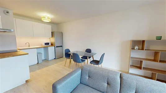 Apartments in Bordeaux - photo 2