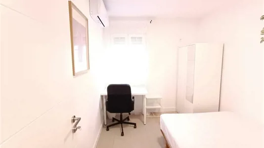 Rooms in Árbol Gordo - photo 1
