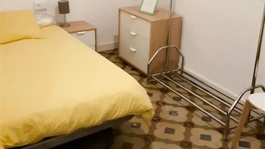 Rooms in Valencia Ciutat Vella - photo 2