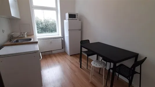 Apartments in Burgenlandkreis - photo 10