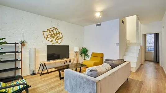 Apartments in Barcelona Ciutat Vella - photo 2