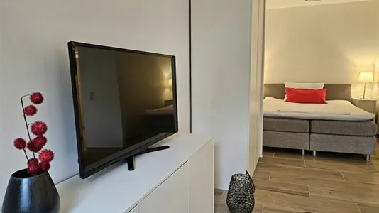 Houses in Dusseldorf - photo 7