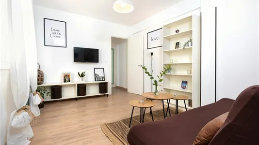 Rooms in Oviedo - photo 10
