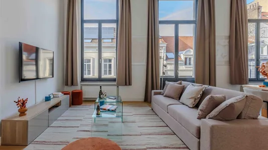 Apartments in Brussels Sint-Gillis - photo 5