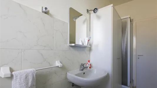 Rooms in Milano Zona 5 - Vigentino, Chiaravalle, Gratosoglio - photo 7