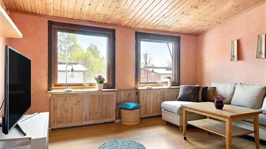 Houses in Trollhättan - photo 6