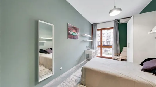 Rooms in Milano Zona 2 - Stazione Centrale, Gorla, Turro, Greco, Crescenzago - photo 3