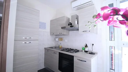 Apartments in Roma Municipio VII – Appio-Latino/Tuscolano/Cinecittà - photo 7