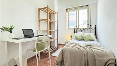 Room for rent in Burjassot, Comunidad Valenciana