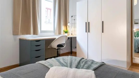 Rooms in Madrid Centro - photo 6