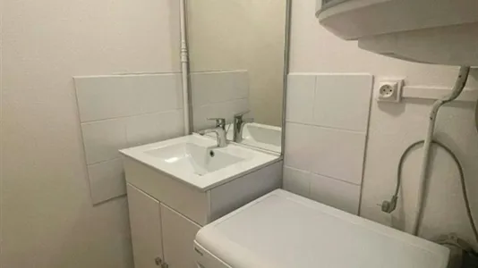 Apartments in Bobigny - photo 2