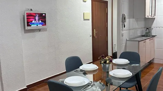 Rooms in Alcalá de Henares - photo 9