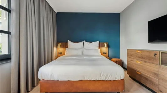 Apartments in Berlin Lichtenberg - photo 4