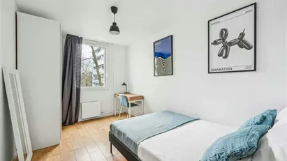 Room for rent in Pontoise, Île-de-France