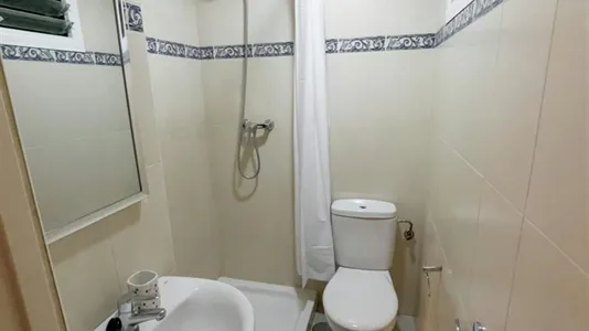 Rooms in Enramadilla - photo 6