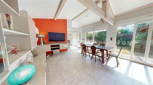 Rooms in Lyon - photo 9