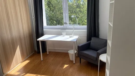 Rooms in Berlin Charlottenburg-Wilmersdorf - photo 9