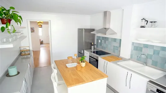 Houses in Valencia Poblats Marítims - photo 8