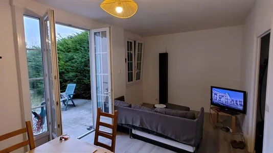 Apartments in Saint-Germain-en-Laye - photo 10