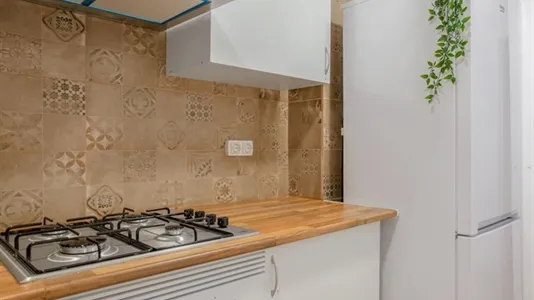 Rooms in Barcelona Sant Martí - photo 4