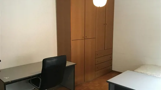 Rooms in Casalecchio di Reno - photo 3