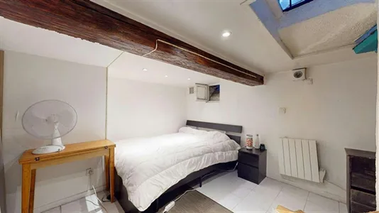 Apartments in Toulouse - photo 10