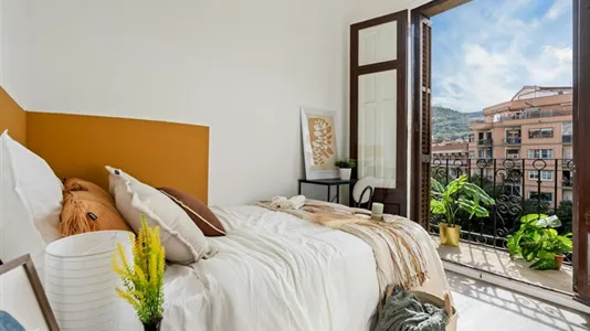 Rooms in Barcelona Eixample - photo 1