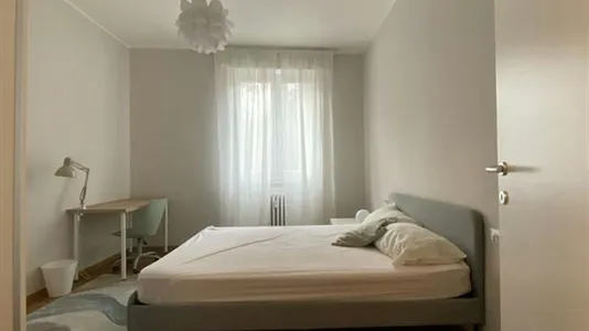 Rooms in Milano Zona 4 - Vittoria, Forlanini - photo 1