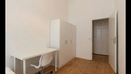 Rooms in Location is not specified - photo 2