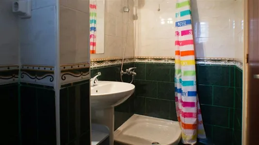 Rooms in Barcelona Gràcia - photo 6