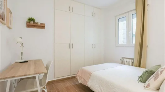 Rooms in Madrid Moncloa-Aravaca - photo 1