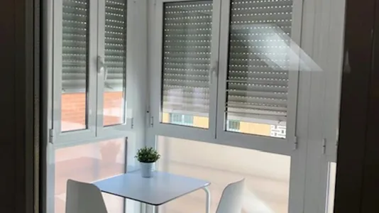 Apartments in Zaragoza - photo 4