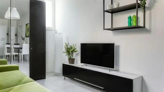 Apartments in Milano Zona 5 - Vigentino, Chiaravalle, Gratosoglio - photo 9