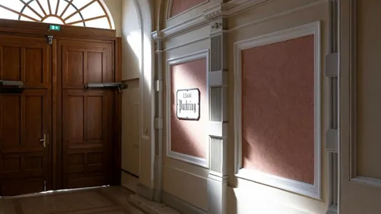 Apartments in Vienna Innere Stadt - photo 8